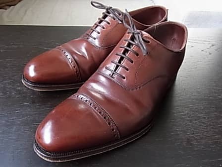Crockett&Jones　ヴィンテージスティール＆靴磨き＆アンティークシューレース | 靴修理