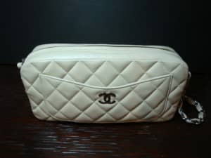 シャネル　マトラッセ（CHANEL）　クリーニング＋染め直し | バッグ修理