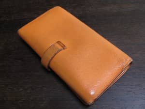 エルメス　財布（HERMES）　クリーニング＋染め直し | 革小物修理