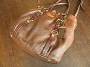 プラダ　ショルダーバッグ（PRADA）　クリーニング＆染め直し | バッグ修理