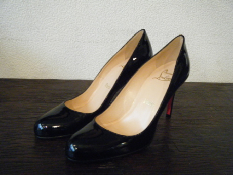 Christian Louboutin 　ハーフラバーソール『RED』の秘密 | その他