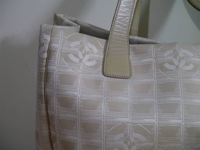 シャネル（CHANEL）　トラベルライン　クリーニング | バッグ修理