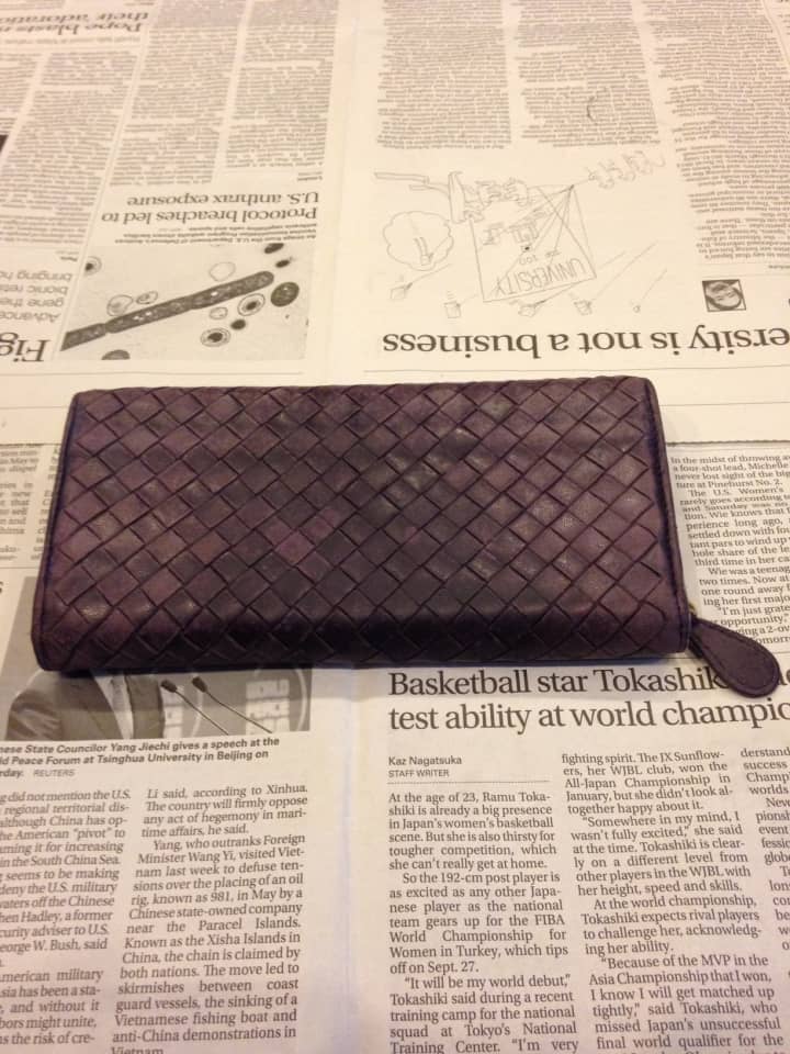 ボッテガベネタ（BOTTEGA VENETA）　財布　クリーニング＆染め直し | 革小物修理