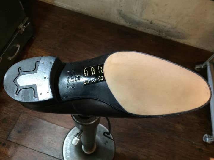JOHN LOBB PARIS　Toe VintageSteel | 靴修理