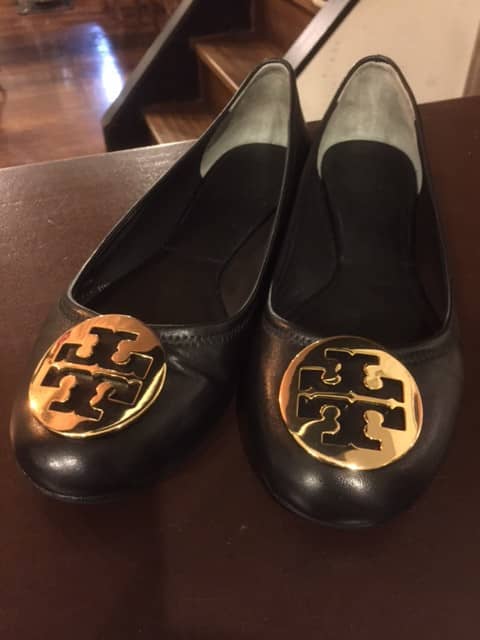 トリーバーチ（Tory Burch） フラットシューズ　カカト破れ補修 | 靴修理