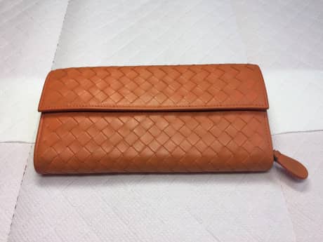 ボッテガ・ヴェネタ　長財布　染め直し | 革小物修理