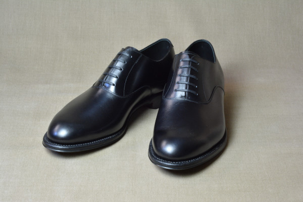 1.Plain oxfords_Smooth_BLK正面