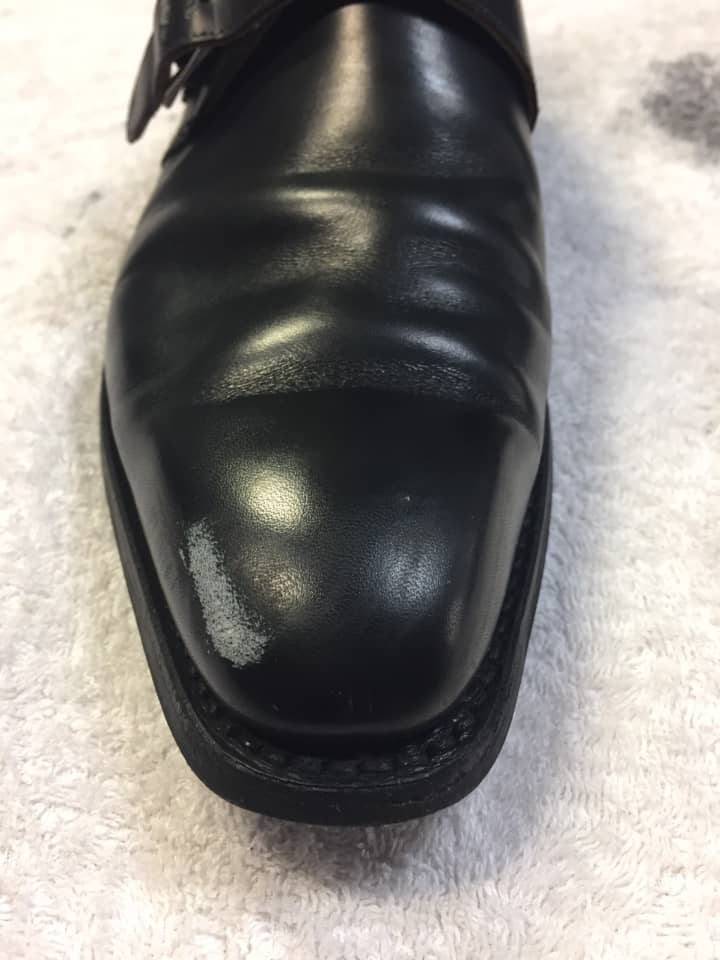 Crockett & Jones（クロケット＆ジョーンズ）　紳士靴　つま先キズ補修 | 靴修理