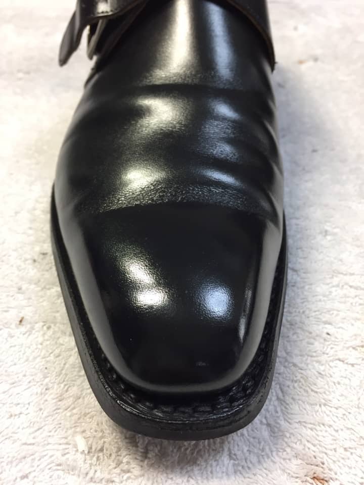 Crockett & Jones（クロケット＆ジョーンズ）　紳士靴　つま先キズ補修 | 靴修理