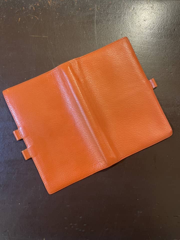 エルメス（HERMES）手帳カバー　クリーニング＆染め直し | 靴修理