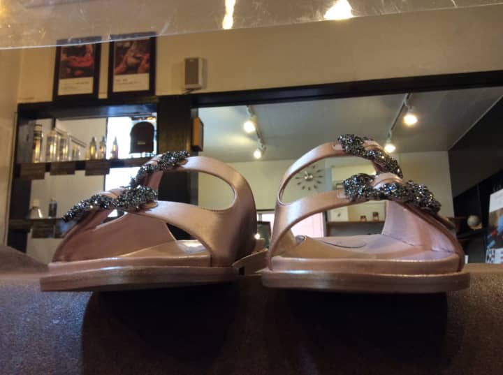 MANOLO BLAHNIK（マノロブラニク）サンダル　ハーフラバーソール | 靴修理