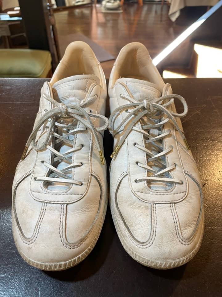 adidas（アディダス）スニーカー　クリーニング＆靴ひも交換 | 靴修理