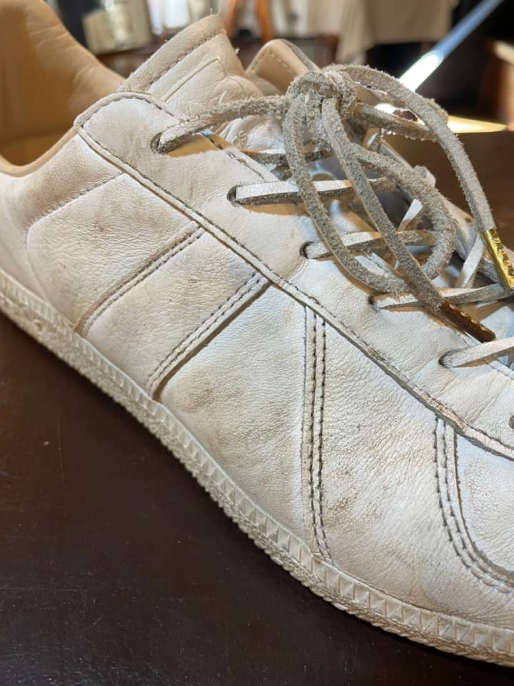 adidas（アディダス）スニーカー　クリーニング＆靴ひも交換 | 靴修理