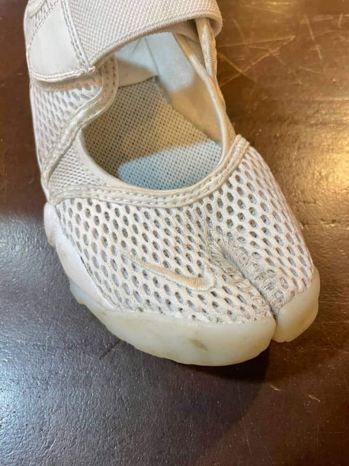 NIKE（ナイキ）レディーススニーカー　クリーニング | 靴修理