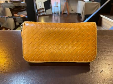 BOTTEGA VENETA（ボッテガヴェネタ）長財布 クリーニング＆染め直し | 革小物修理