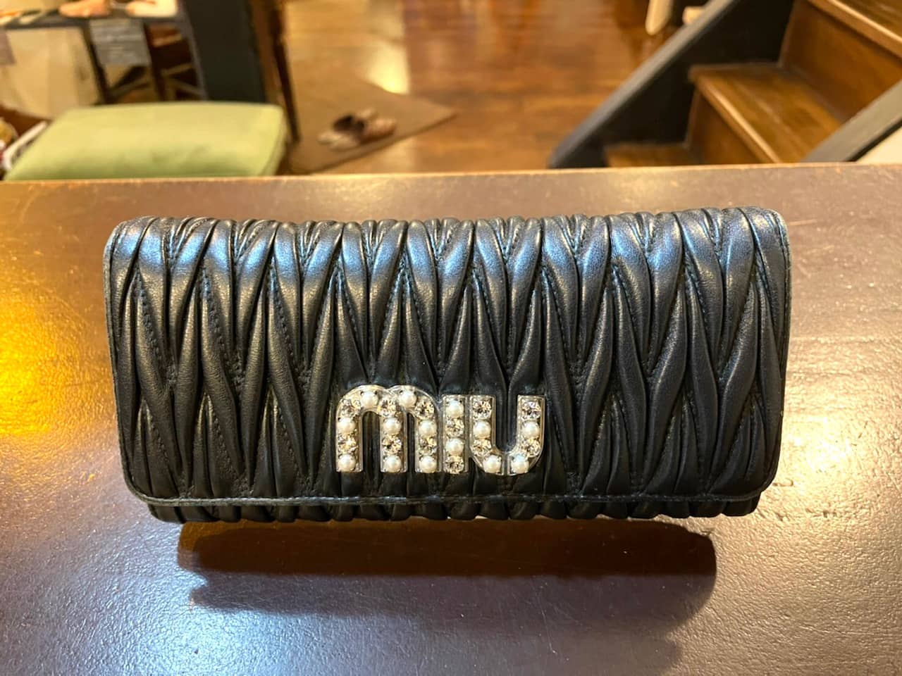 修理事例 Miumiu ミュウミュウ 長財布 クリーニング 染め直し 靴とバッグの本格メンテナンスならスピカ