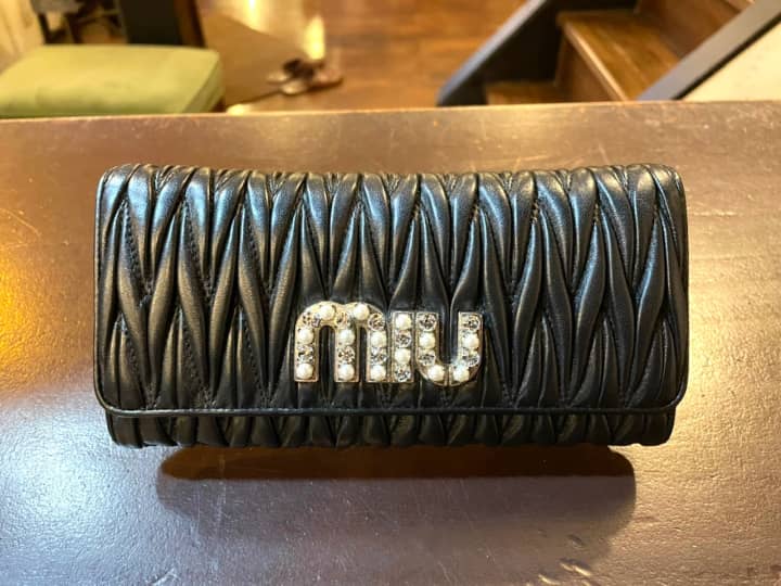 miumiu（ミュウミュウ）長財布　クリーニング＆染め直し | 革小物修理