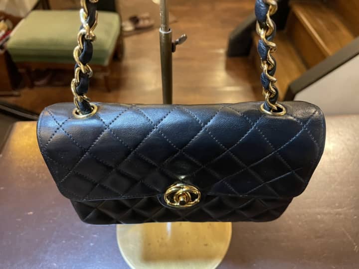 CHANEL（シャネル）マトラッセ　クリーニング＆染め直し | バッグ修理