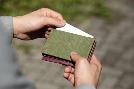 離れて暮らす大切な人に「想い」を贈る。オーダー革小物が持つ力・第4回 | スピカのモノ作り