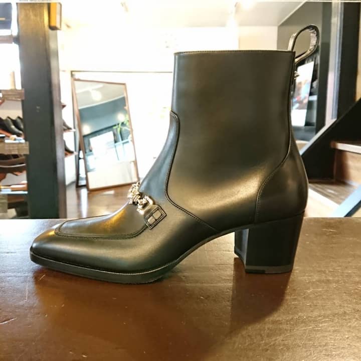 CHRISTIAN LOUBOUTIN（クリスチャンルブタン）紳士靴　ハーフラバーソール補強 | 靴修理