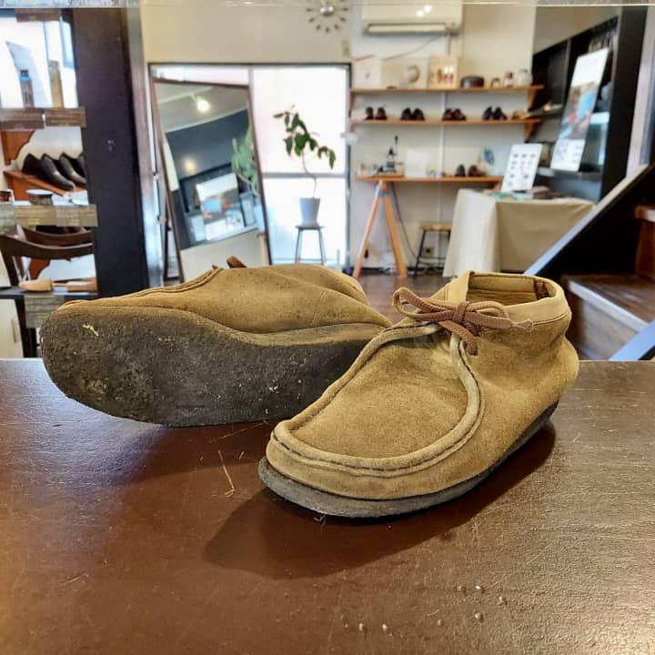CLARKS（クラークス）ワラビー　オールソール交換（クレープソール） | 靴修理
