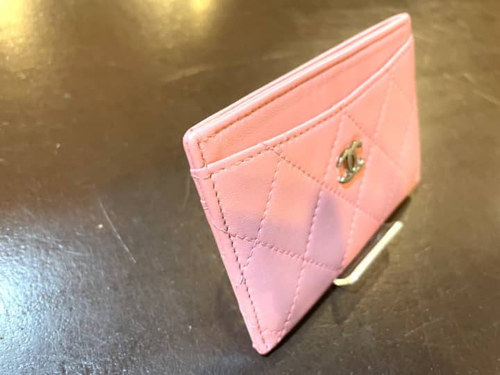 CHANEL（シャネル）カードケース　染め直し＆クリーニング | 革小物修理