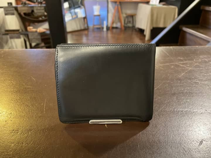 HERMES（エルメス）二つ折り財布　クリーニング＆染め直し | 革小物修理