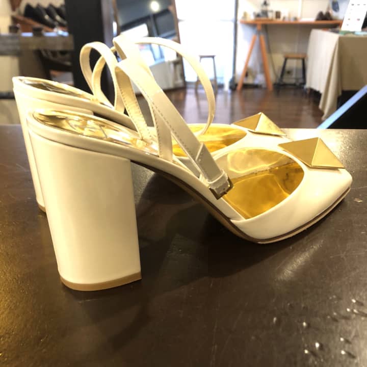 VALENTINO（ヴァレンティノ）レディース　ハーフラバーソール | 靴修理