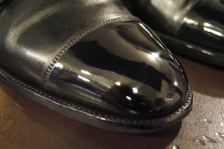 JOHN LOBB（ジョンロブ）紳士靴　鏡面磨き | 靴修理