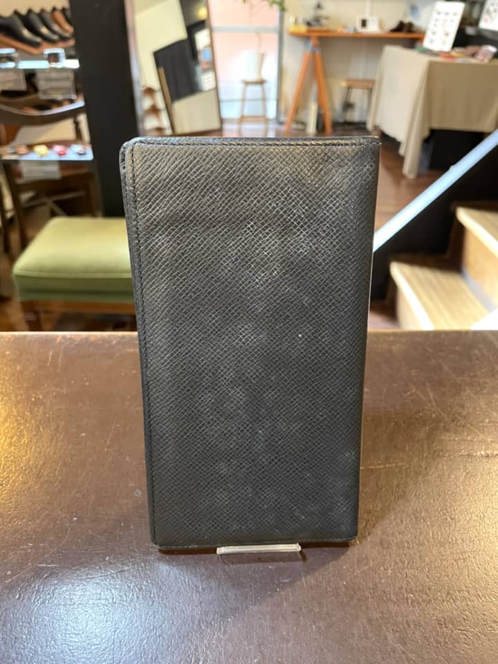 LOUIS VUITTON（ルイヴィトン）札入れ　クリーニング＆染め直し | 革小物修理