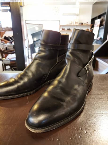 JOHN LOBB（ジョンロブ）チャッカブーツ ベルト作成 | 靴修理