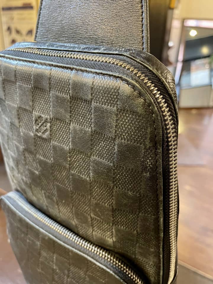 LOUIS VUITTON（ルイ・ヴィトン）ショルダーバッグ　クリーニング＆染め直し | バッグ修理