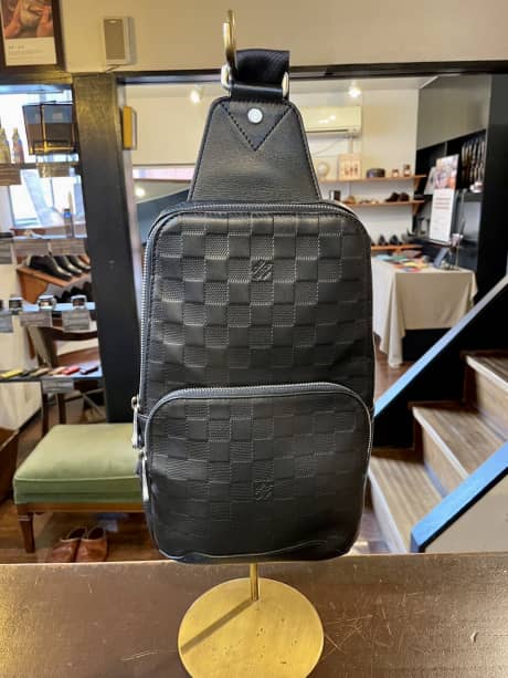 LOUIS VUITTON（ルイ・ヴィトン）ショルダーバッグ　クリーニング＆染め直し | バッグ修理