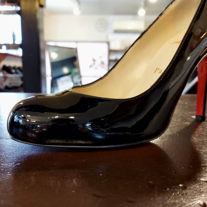 CHRISTIAN LOUBOUTIN（クリスチャンルブタン）婦人靴　ハーフラバーソール補強 | 靴修理