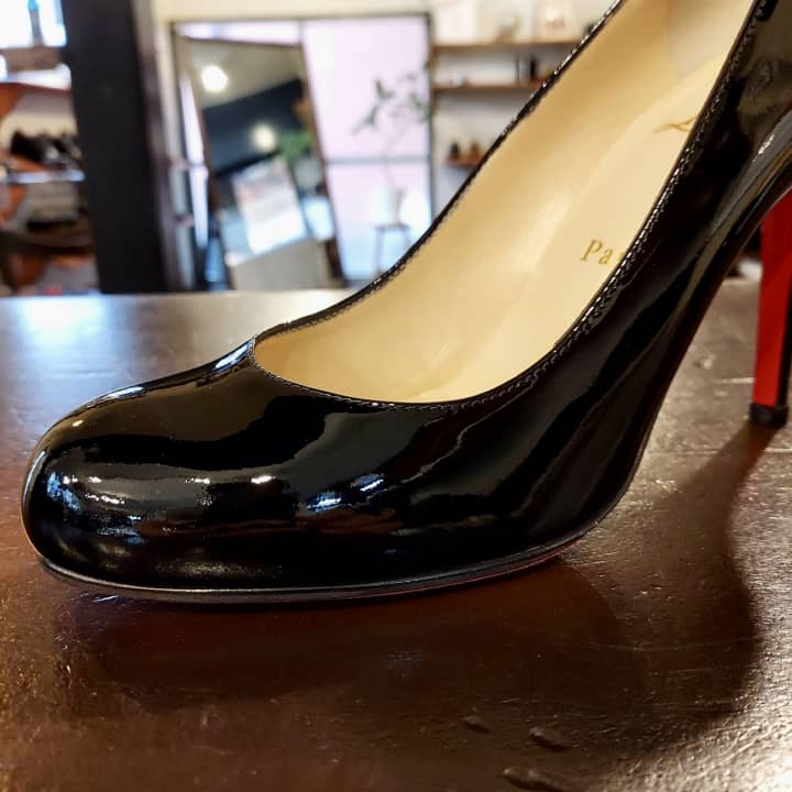 CHRISTIAN LOUBOUTIN（クリスチャンルブタン）婦人靴　ハーフラバーソール補強 | 靴修理