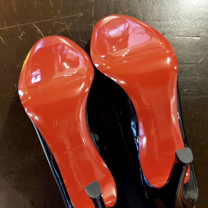 CHRISTIAN LOUBOUTIN（クリスチャンルブタン）婦人靴　ハーフラバーソール補強 | 靴修理
