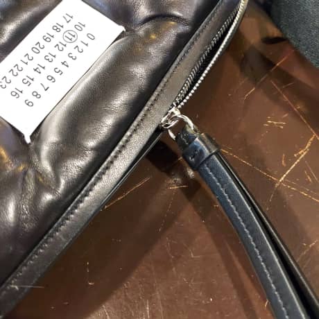 MAISON MARGIELA（メゾンマルジェラ）バッグ引き手 あて革補強 | バッグ修理