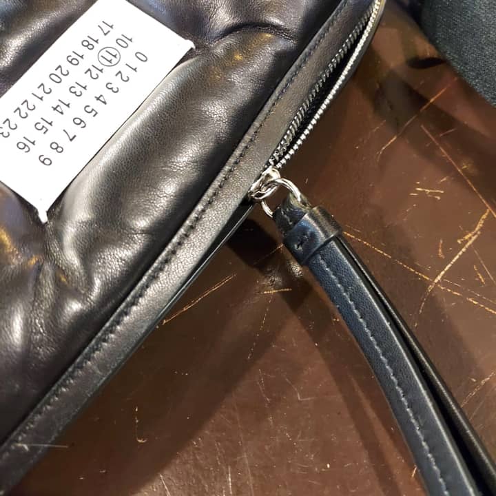 MAISON MARGIELA（メゾンマルジェラ）バッグ引き手 あて革補強 | バッグ修理