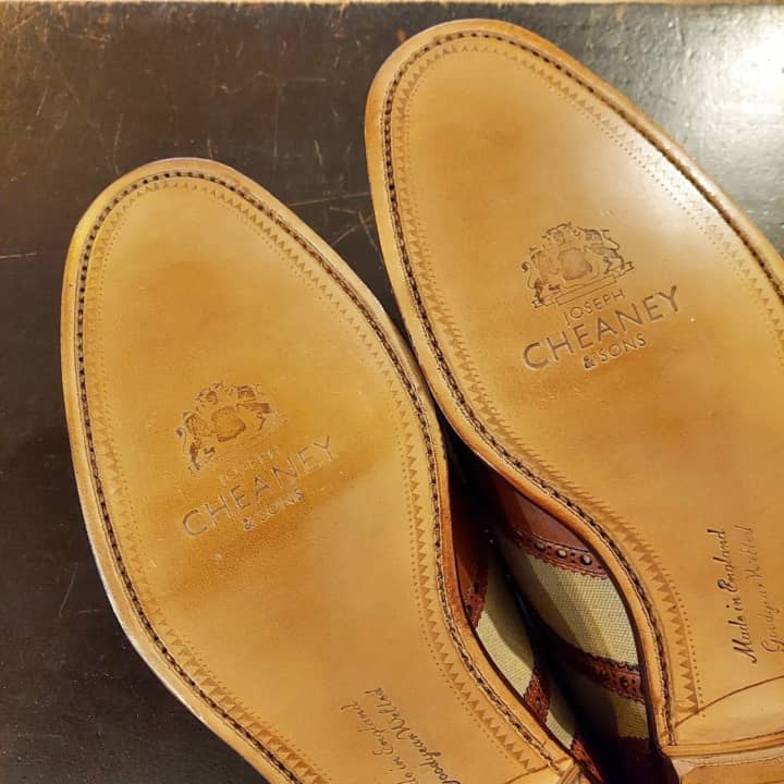 CHEANEY（チーニー）つま先補強・ヴィンテージスティール | 靴修理
