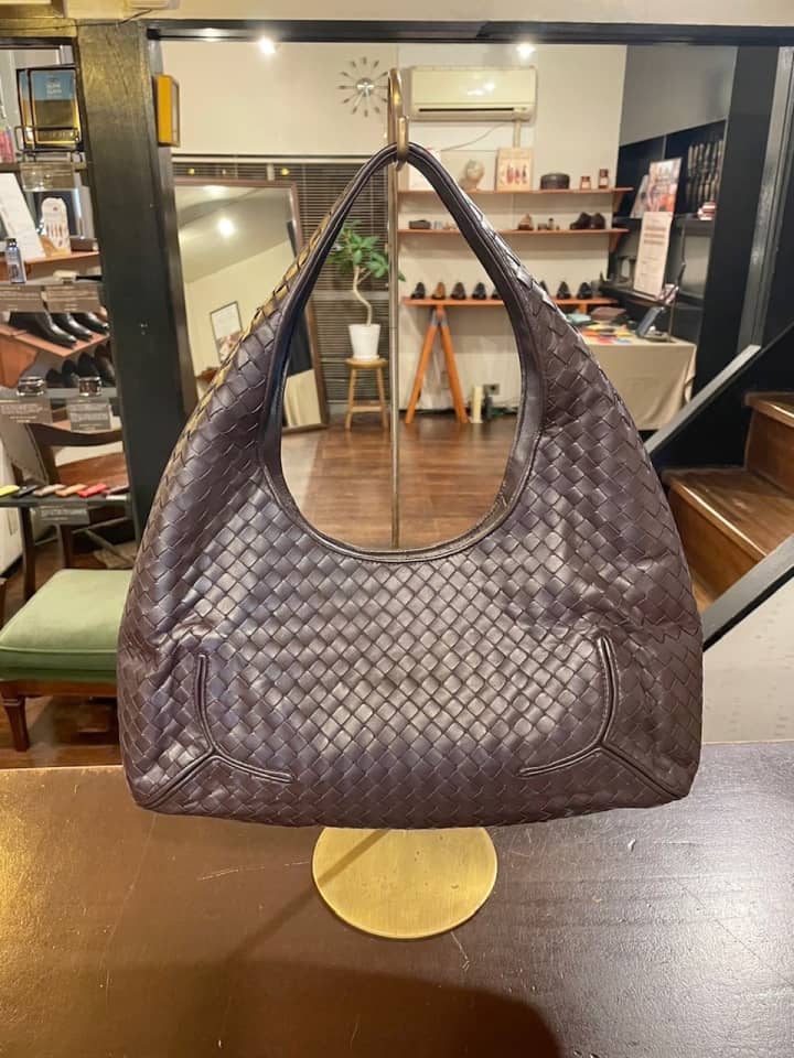BOTTEGA VENETA（ボッテガヴェネタ）ショルダーバッグ　クリーニング＆染め直し | バッグ修理