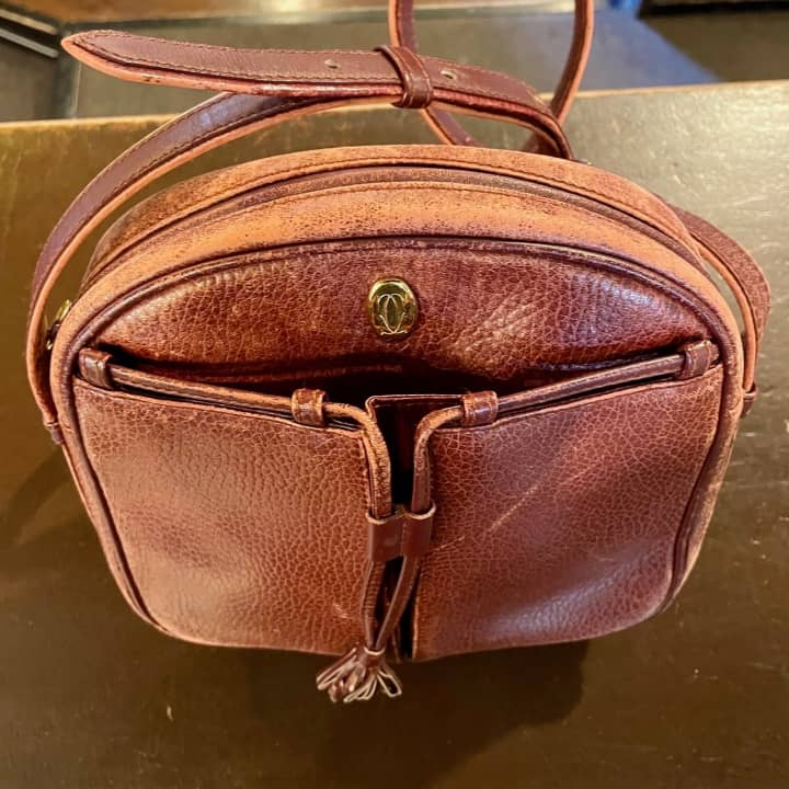 CARTIER（カルティエ）ショルダーバッグ　クリーニング＆染め直し | バッグ修理