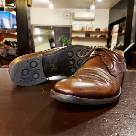 BARNEYS NEW YORK（バーニーズ・ニューヨーク）紳士靴　ヒール交換 | 靴修理