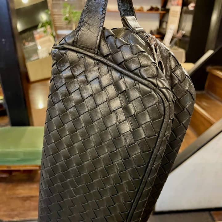 BOTTEGA VENETA（ボッテガヴェネタ）セカンドバッグ　クリーニング＆染め直し | バッグ修理