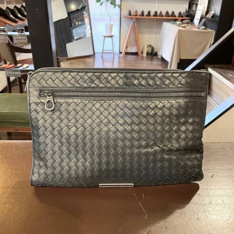 BOTTEGA VENETA（ボッテガヴェネタ）クラッチバッグ　クリーニング＆染め直し | バッグ修理