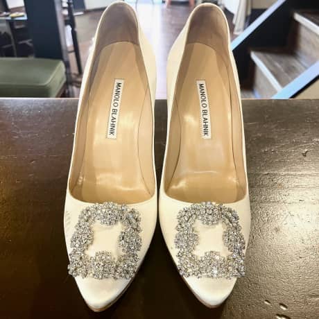 MANOLO BLAHNIK（マノロブラニク）パンプス　プレミアムクリーニング | 靴修理