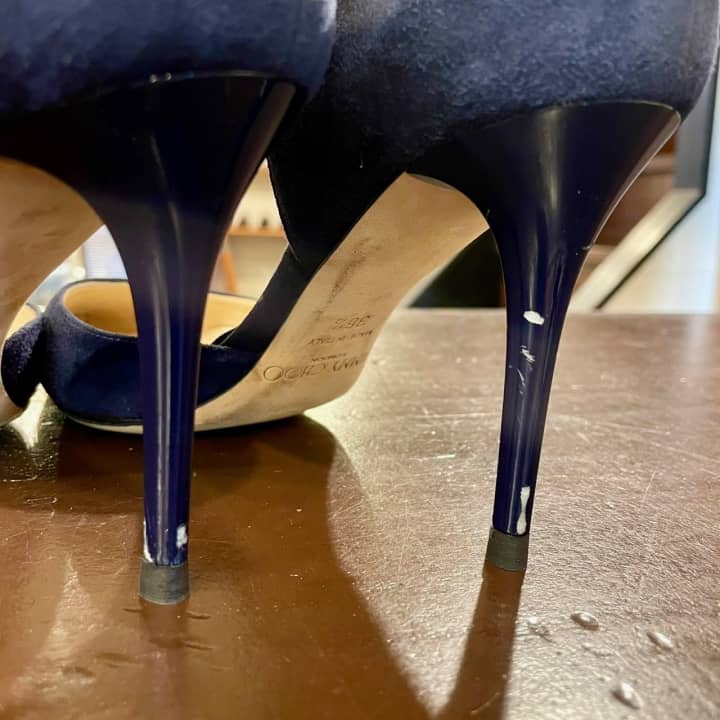 JIMMY CHOO（ジミーチュー）パンプス プラヒール傷補修 | 靴修理