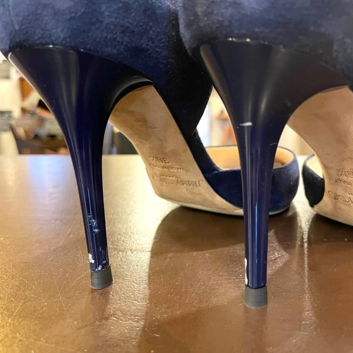 JIMMY CHOO（ジミーチュー）パンプス プラヒール傷補修 | 靴修理