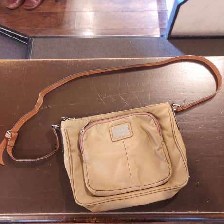 BOGNER（ボグナー）バッグ根革作成＆ショルダーベルト革あて補強縫い | バッグ修理